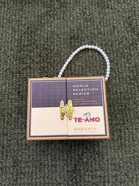 TE-AMO Robusto Cigar Box Handbag - Brown & Cream